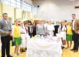 Dubravci se okupili na još jednom Uskrsnom sajmu