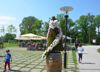 U Jaski prvi festival cvijeća!