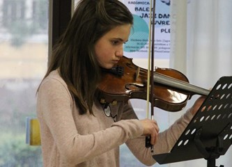 Violinisti Glazbene škole Dugo Selo posvetili koncert djelima J. S. Bacha