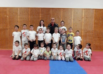 Predblagdansko druženje taekwondo kluba Rugvica