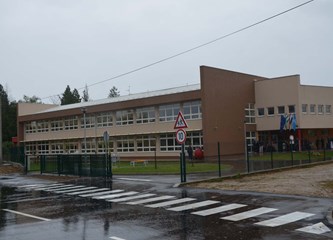 Otvorenje nove škole u Klinča Selima
