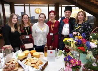 Kajkavci zavladali Lisinskim (1)