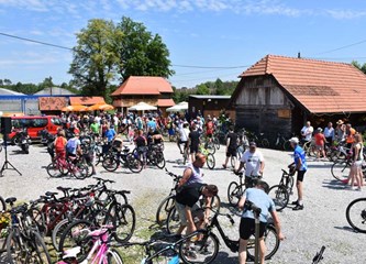 Šesto ljudi startalo na Gastro biciklijadi