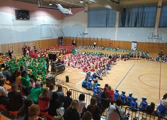 Vrbovec: Zlato kod mažoretkinja