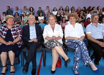 Nagrađeni najbolji sportaši osnovnih i srednjih škola u Županiji