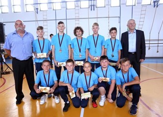 Nagrađeni najbolji sportaši osnovnih i srednjih škola u Županiji