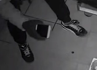 Prepoznajete li ih? Kamera 'uhvatila' provalnike koji su opelješili NK B. Jelačić Banovo i dugoselski kafić