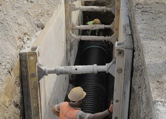 Radovi na jaskanskoj odvodnji vrijedni 170 milijuna kuna završavaju uređenjem gradilišta i asfaltiranjem prometnica