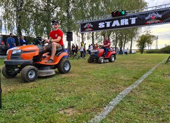 Kestenijada i utrka na kosilicama privukla u Buševec brojne posjetitelje