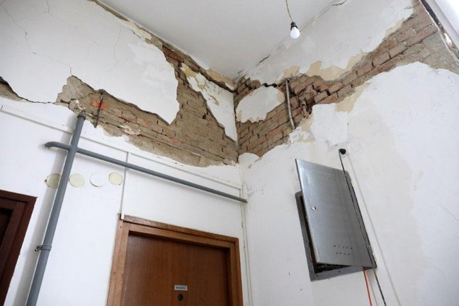 U županiji potresom oštećeno 3738 objekata, stradale u Zaprešiću obišao ministar Darko Horvat