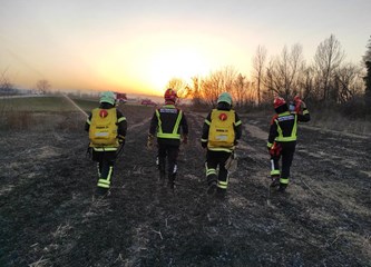 Sve je više požara suhe trave i korova! Svetonedeljski vatrogasci apeliraju: Obavijestite nas o planovima spaljivanja