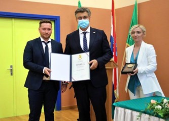 Premijer Plenković počasni građanin Farkaševca! Povelja mu uručena na proslavi Dana općine