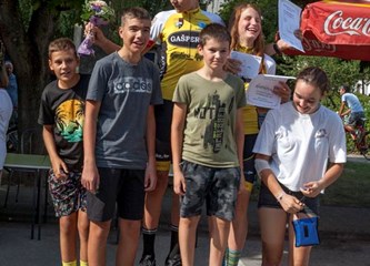 FOTO: Stotinjak biciklista na 50. Memorijalu Stjepana Grgaca u Ivaniću