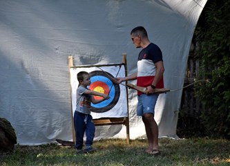 FOTO Žirovina u Turopoljskom lugu bogatija programom i sadržajem, no hrastove šume, sve siromašnije plodovima