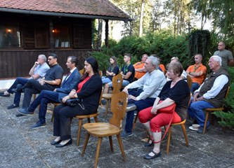 FOTO Žirovina u Turopoljskom lugu bogatija programom i sadržajem, no hrastove šume, sve siromašnije plodovima