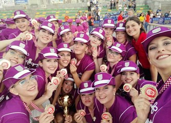 Nova priznanja za Svetojanske mažoretkinje: S Državnog prvenstva vraćaju se okićene medaljama!