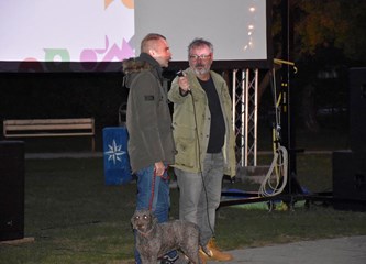 FOTO Jesenski ugođaj u središnjem goričkom parku uz film i kestene pružila nova manifestacija "Via kino"