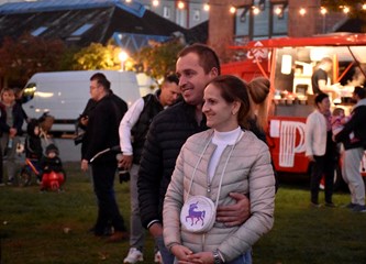 FOTO Jesenski ugođaj u središnjem goričkom parku uz film i kestene pružila nova manifestacija "Via kino"
