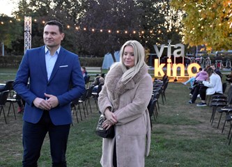 FOTO Jesenski ugođaj u središnjem goričkom parku uz film i kestene pružila nova manifestacija "Via kino"