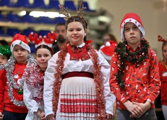 Održan 10. Božićni sajam u Mariji Gorici