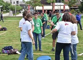Izviđači iz cijele zemlje okupili se u Velikoj Gorici: Više od tisuću djece i mladih postrojilo se danas u centru grada