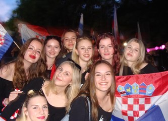 Balet u Jastrebarskom njeguje se već 25 godina: Uspješni Baletni studio Svetlane Lukić zasjao na svjetskom natjecanju