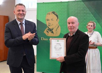 "Dan s Jožom" u Vrbovcu: HSS-ovci se prisjetili Josipa Pankretića, dodijeljena priznanja s njegovim likom